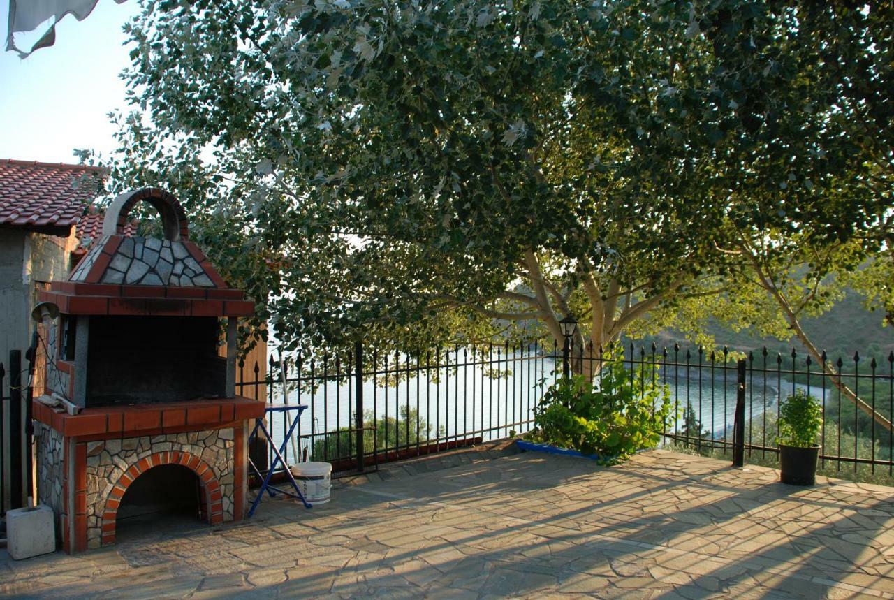 Demi Studios Amoliani Extérieur photo